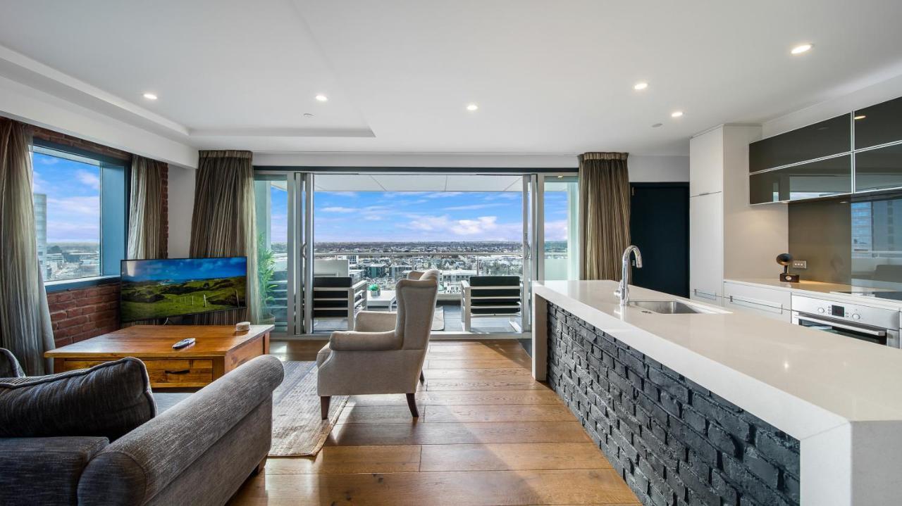Central City View With Free Valet Parking Christchurch Ngoại thất bức ảnh